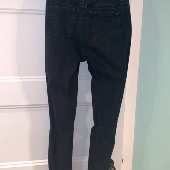 Ripped jeans - Picture 2 of 3